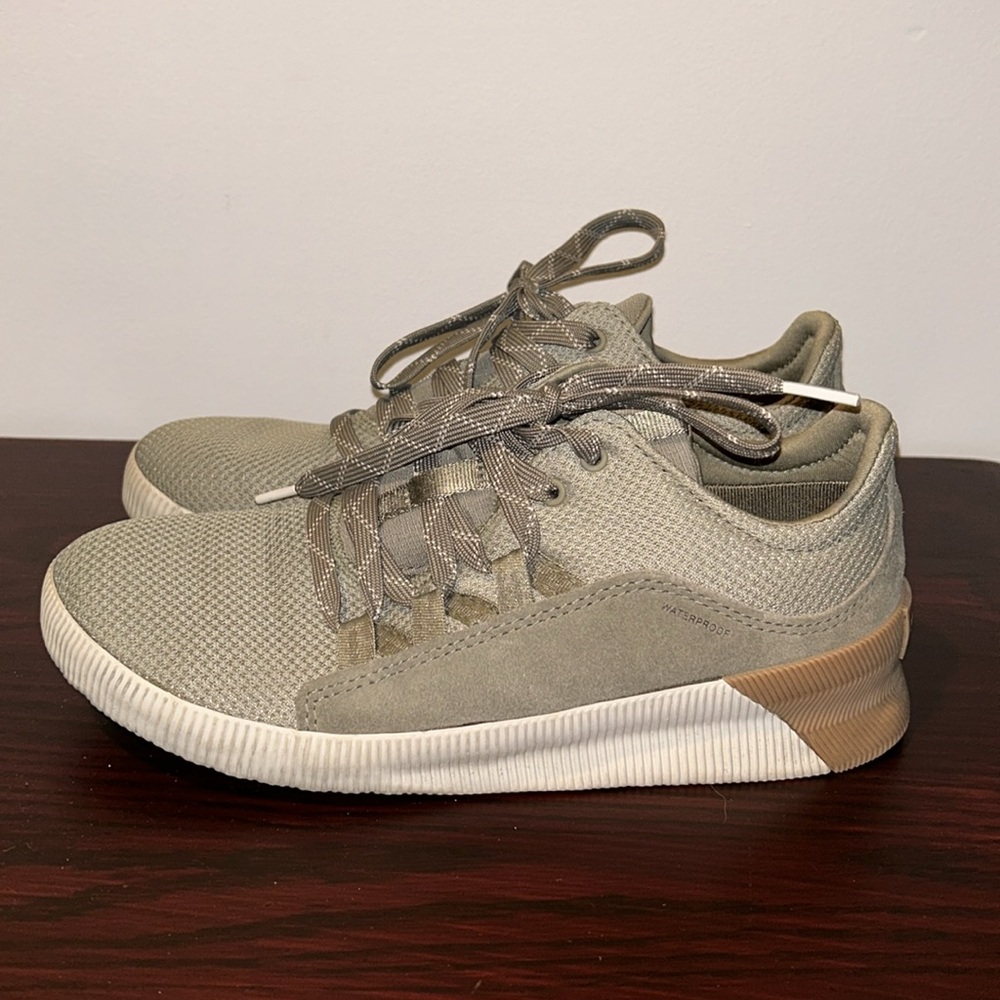 Waterproof Sorel Tennis Shoes
